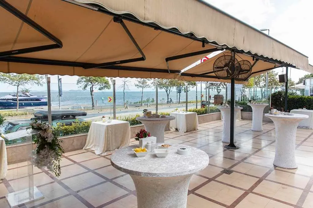 Radisson Hotel Istanbul Sultanahmet 0*,